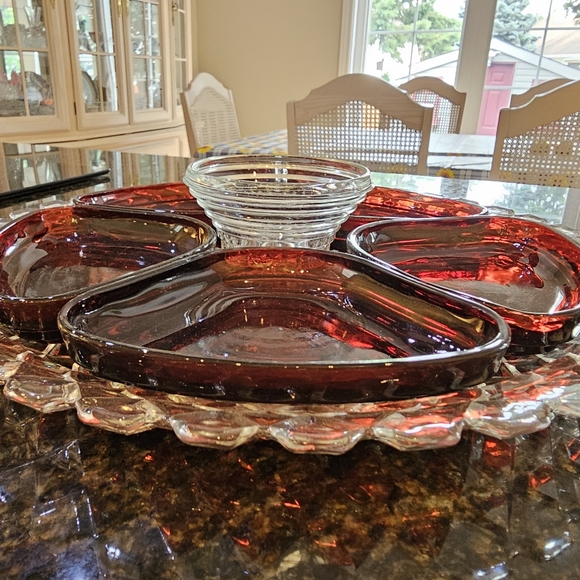 Vintage Anchor Hocking 7-pce Relish Dish - Picture 3 of 11